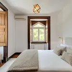 Blissful Seafront Villa Cascais