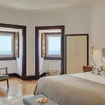 Villa Blissful Seafront Cascais