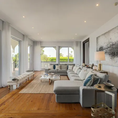 Blissful Seafront Villa
