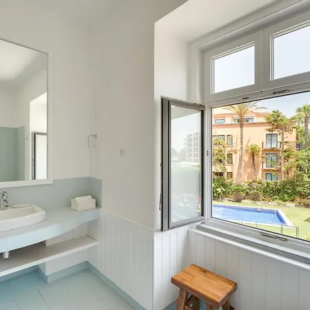 Villa Blissful Seafront