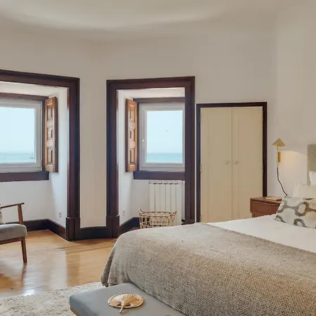Villa Blissful Seafront Cascais